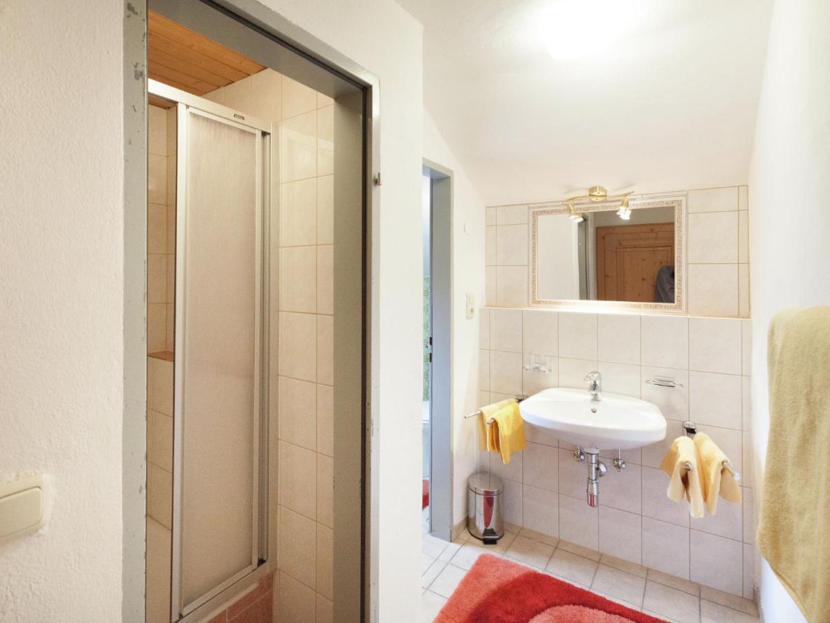 Guesthouse In Vent With Balcony Exterior photo